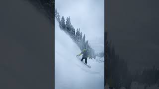 Snowboarding is so fun [upl. by Leslee]