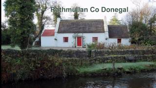 Ray Thatched Cottage  A Traditional Irish Thatched Cottage in an idyllic setting [upl. by Shinberg]