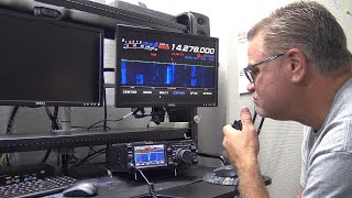 📻 NEW Yaesu FTDX10 HF6M Hybrid SDR Ham Radio Transceiver Review Making Contacts [upl. by Tupler]