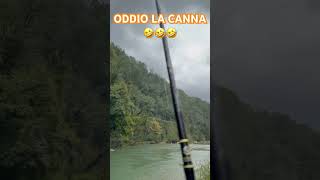 Oddio la canna 🤣🤣🤣🤣 va via la canna 🤣🤣🤣… ma in do la vaaa 🤣🤣🤣 [upl. by Ekusuy186]