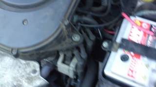 Fiat punto 12 8V idle hot engine [upl. by Atnuahsal]