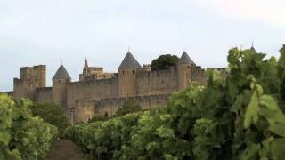 Carcassonne  France  Patrimonio de la Humanidad [upl. by Nevram451]