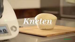 Teig kneten mit dem Thermomix ® TM5 [upl. by Einohtna]