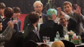 EXO BTS VIXX interaction kai birthday at SMA 2016 [upl. by Yllier]