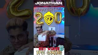 JONATHAN🎁BIRTHDAY😍GIFT REVEAL  jonathangaming giftopening crateopenning birthdaygift shorts [upl. by Arob]