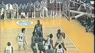 NCAA  FINAL 1982  Georgetown vs North Carolina caly mecz [upl. by Issi938]