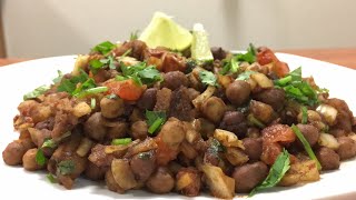 How to make Chickpeas Chaat  Kabuli Chana Chaat  Indian Street Food [upl. by Coh767]