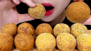 ASMR BHC Cheese ball 치즈볼뿌링치즈볼 리얼사운드 먹방 eating sound mukbang [upl. by Keithley]