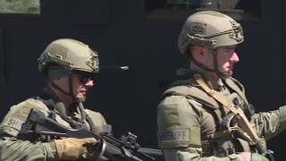 How does the LA County SWAT team train [upl. by Akili]