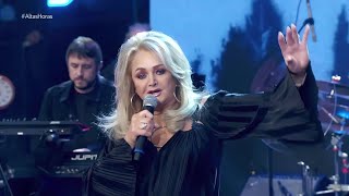 Bonnie Tyler  Total Eclipse of the Heart Live in Brazil 2022 [upl. by Kenleigh]