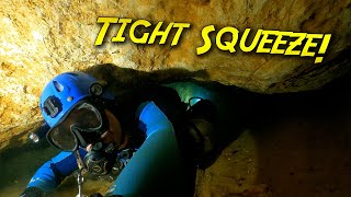 Cave Diving in GATOR HOLE Very tight squeeze [upl. by Lonne]