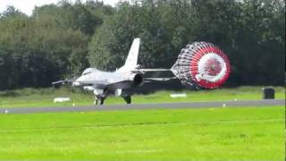 Leeuwarden Opendag F16 89022 Turkish AF Solo Türck Takeoff  Arrival [upl. by Sikata4]