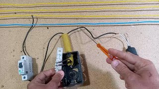 Como ligar uma lâmpada 220 volts em rede trifásica 380 volts [upl. by Fredia408]