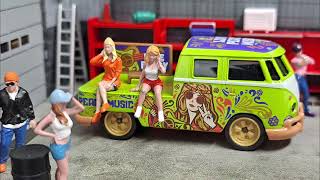 Majorette unboxing Volkswagen Beetle and T1 Hippie edition [upl. by Leinto]