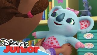 Doktor McStuffins Babyens nye leke Lala  Disney Junior Norge [upl. by Adner]