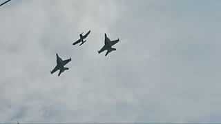 Cool McMinnville Oregon Flyover 2024 McMinnville Oregon International Airshow [upl. by Alejo7]