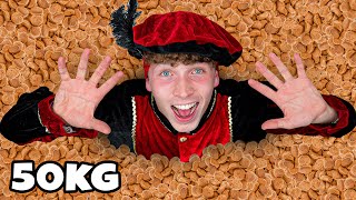 Ik Gaf 50 Kilo Pepernoten Weg Als Piet [upl. by Dougie792]