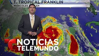 Pronóstico del meteorólogo Luis Carrera sobre la tormenta tropical Franklin  Noticias  Telemundo [upl. by Arualana575]