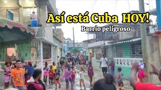 Entré a un BARRIO MARGINAL en CUBA🇨🇺La OSCURA REALIDAD de las calles d la Habana cubanosdeapie [upl. by Shenan]