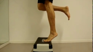 2 Achillespees oefeningen Single leg Calf Raises Level 2  Fysiotherapie Utrecht Oost [upl. by Miarzim]