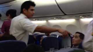 Lion Air Incident CGKSIN [upl. by Akirdnas]