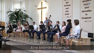 Orchester  Eine betende Mutter [upl. by Anyd]