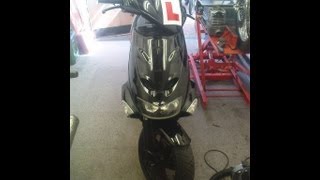 Aprilia SR 125 Tuning Project 172 Malossi [upl. by Llevra]