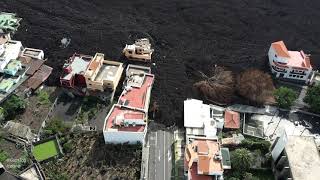 La Palma Lava stopped in front of Laguna Church 4K Drone 60 fps 041221 [upl. by Reel]