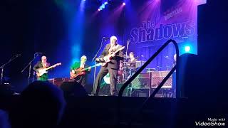 The Bootleg Shadows Performs Dont Cry For Me Argentina at Telford Theatre [upl. by Venditti258]