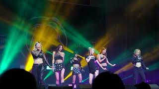 EVERGLOW 에버글로우  UNTOUCHABLE  Chicago 231115  ALL MY GIRLS Tour [upl. by Jewel]