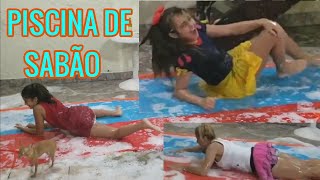 PISCINA DE SABÃO DESAFIO DAS AMIGAS COM ESPUMA [upl. by Ieso221]