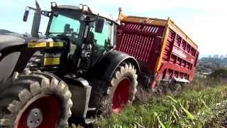 Ensilage de maïs 2013  Terrain en pente [upl. by Itraa412]