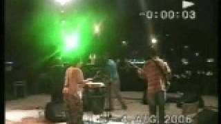 Twatoun en concert FESTIVAL AL HOCEIMA 2006 [upl. by Styles658]