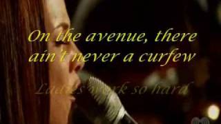 Alicia Keys  Empire state of Mind  Part II Lyrics live [upl. by Neleag643]