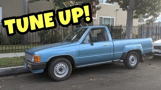 1985 22re Toyota Pickup Tune Up [upl. by Packton]