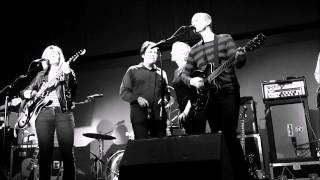 The Vaselines  Mollys Lips Live  Glasgow Art School 281114 [upl. by Luis]