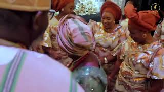 Laolu Gbenjo  Moments with the most lively audiences  Brides mother loaded with vibes [upl. by Neelyahs]