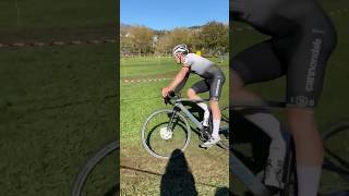 Aún no sé qué tiene el ciclocross pero engancha como lo que más 😅😅 cyclocross cycling bike [upl. by Gadmann]