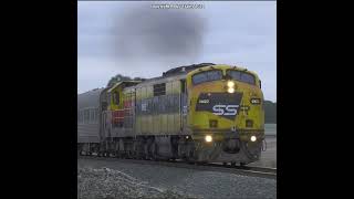 STREAMLINER LOCOMOTIVE GIVES IT EVERYTHING australiantrains railway trainsworldwide railfan [upl. by Iviv]