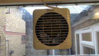 Turning on the Xpelair GXC6 Kitchen window fan to extract some air and leave it on for 5 minutes [upl. by Sirrah]