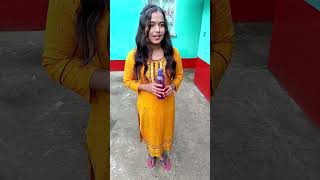 didi mujhe bag aur lunch box de dotrending funny shorts [upl. by Nerok]