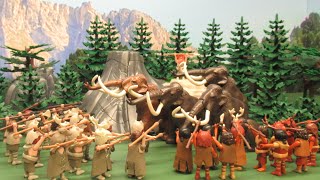 Néandertal VS CroMagnon  Bataille préhistorique et Mammouths  Stop motion Playmobil [upl. by Denzil]