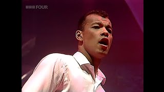 Fine Young Cannibals  Johnny Come Home  TOTP 1985 Remastered [upl. by Tucker]