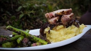 Folge17  Mangalica Rückensteak an grünem Spargel Deutsches BBQ und GrillRezept [upl. by Marie-Ann]