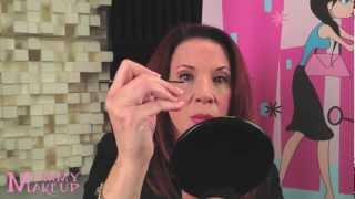 How To Apply Waterproof Eyeliner That Stays Put  Mommy Makeup Stay Put Gel Eyeliner [upl. by Doone]