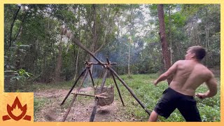 Primitive Technology RockThrowing Catapult Trebuchet [upl. by Fates]