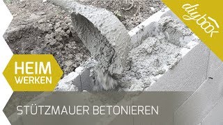 Stützmauer betonieren Kleine Schalsteinmauer selber bauen [upl. by Ame970]