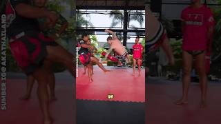 Murid Ini Dikasih Paham Oleh Pelatihnya🔥 aksi unik fakta latihan pelatihan mma muaythai [upl. by Sonstrom]