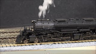 A Closer Look Broadway Limiteds Big Boy 4014 Excursion in N Scale with Smoke Effects  jlwii2000 [upl. by Hailat]