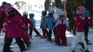 Scuola sci per bambini in Tirolo  Imparare a sciare in Austria [upl. by Dona]